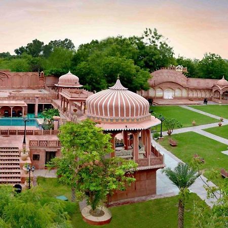 Chokhi Dhani Resort Jaipur Bagian luar foto