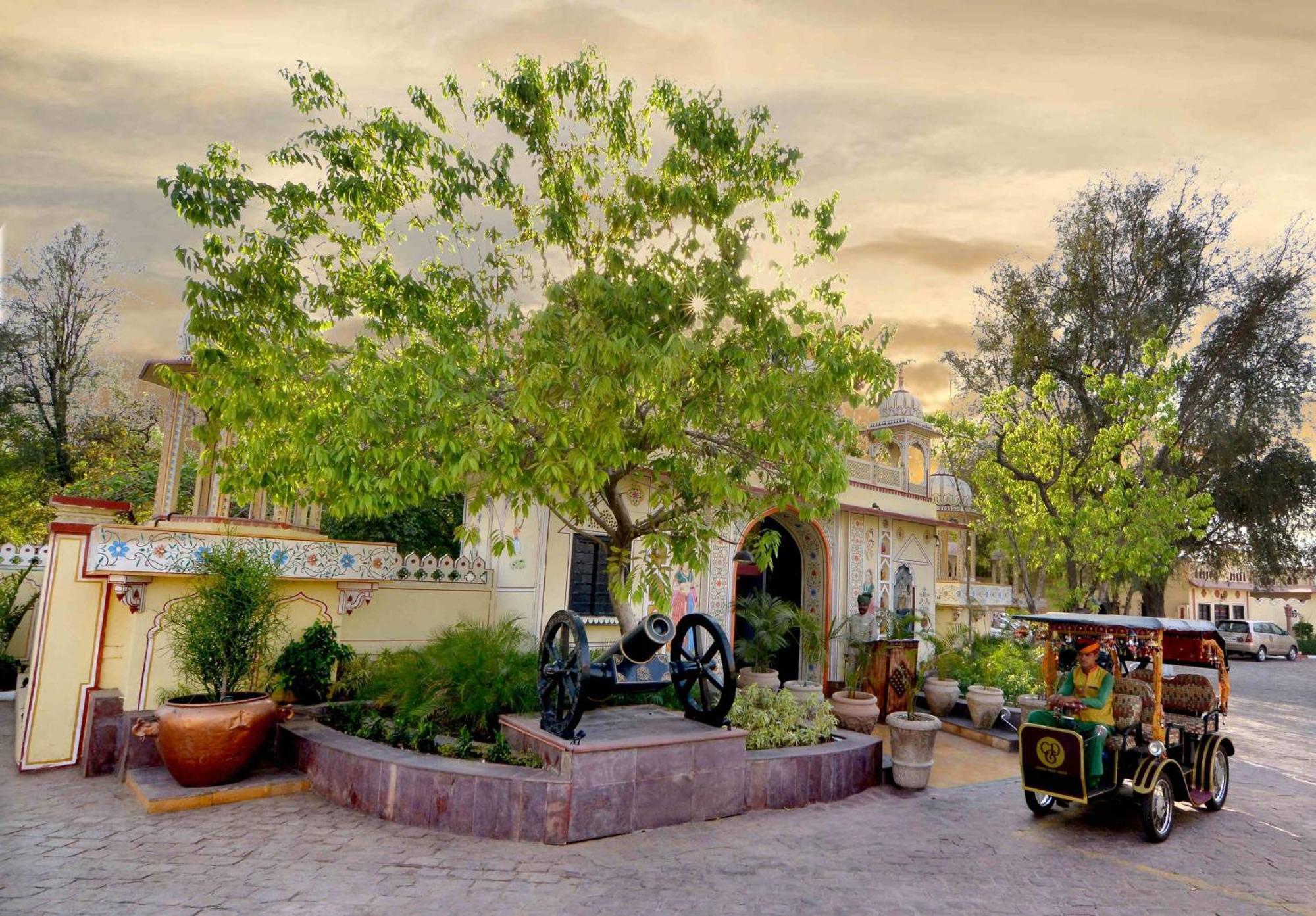 Chokhi Dhani Resort Jaipur Bagian luar foto