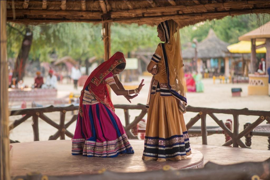 Chokhi Dhani Resort Jaipur Bagian luar foto